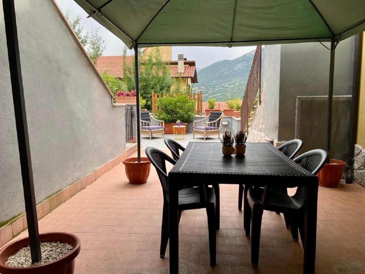 4Flats In Orto Di Venanzio Apartment Barrea Ngoại thất bức ảnh