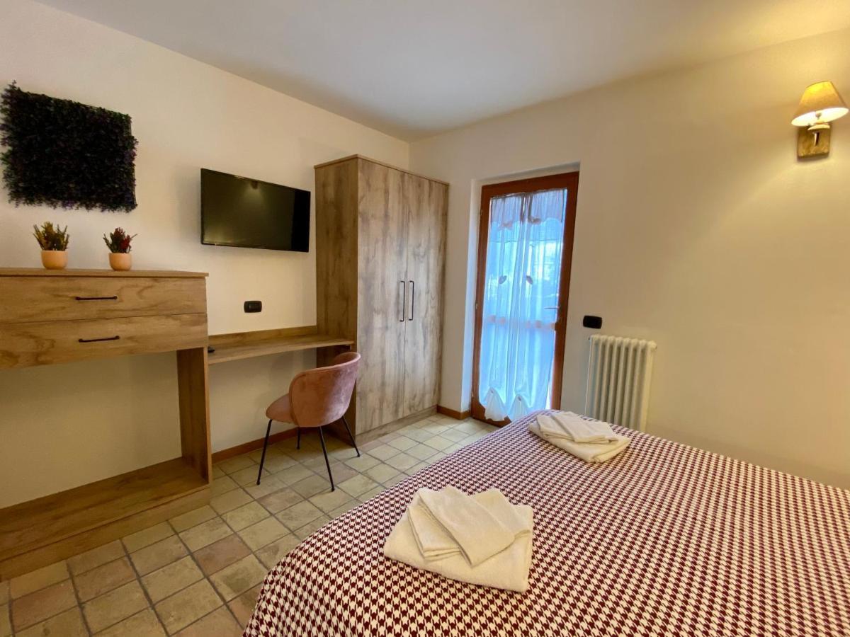 4Flats In Orto Di Venanzio Apartment Barrea Ngoại thất bức ảnh