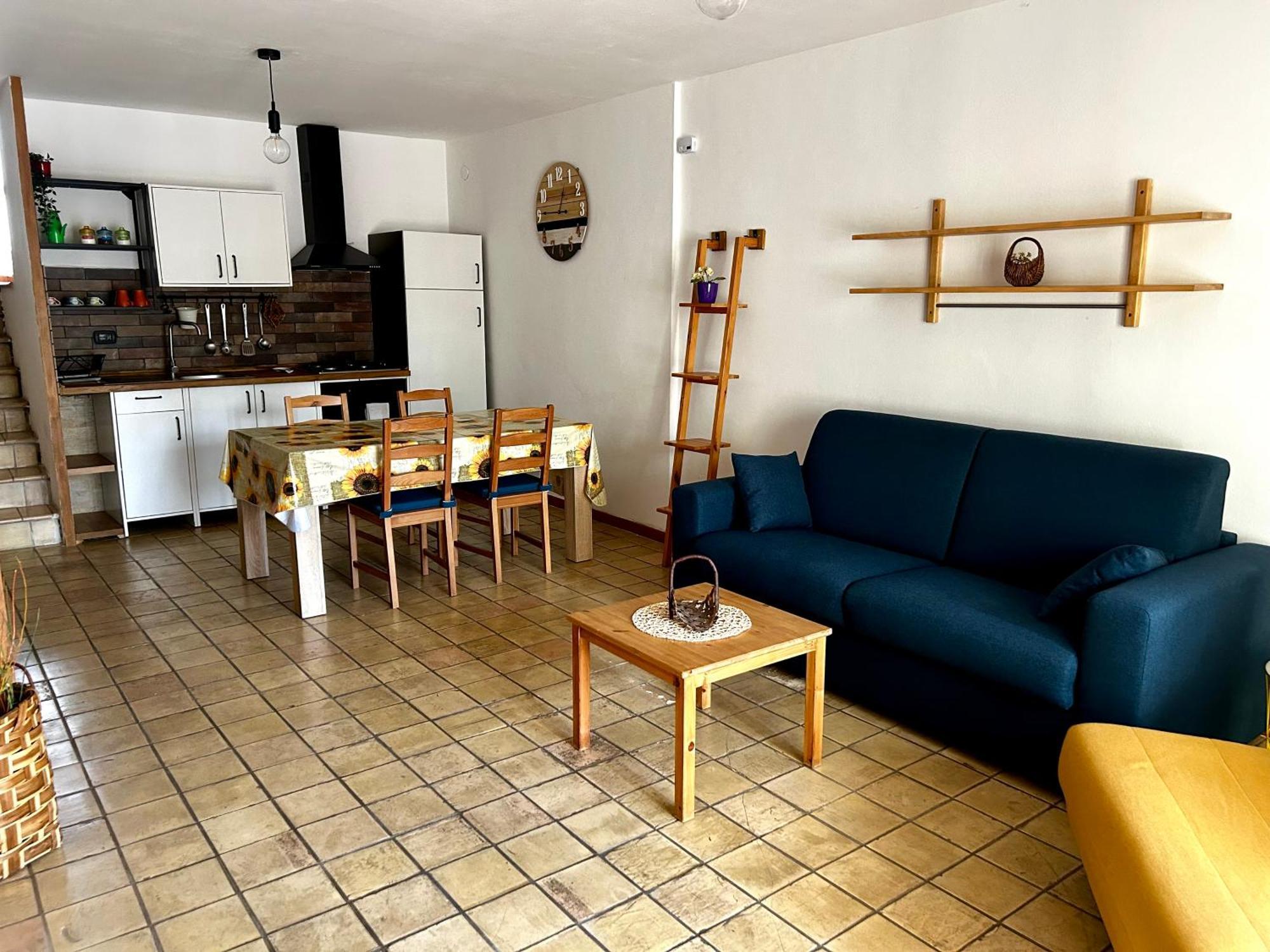 4Flats In Orto Di Venanzio Apartment Barrea Ngoại thất bức ảnh